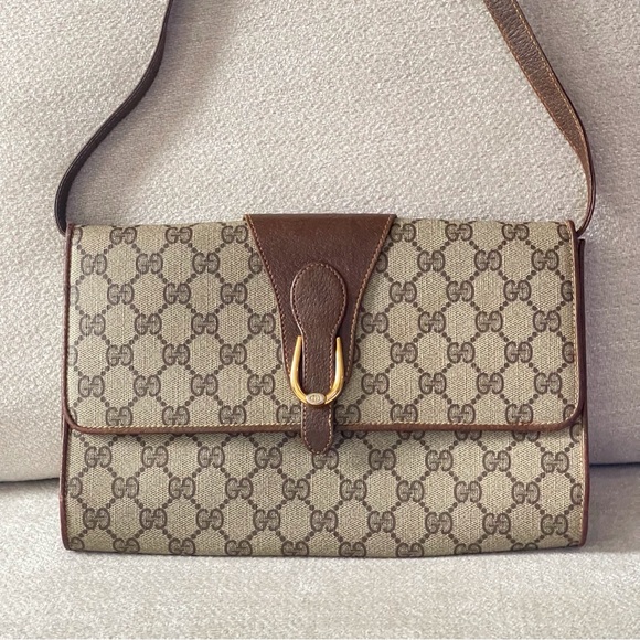 Gucci Handbags - Gucci vintage brown shoulder bag